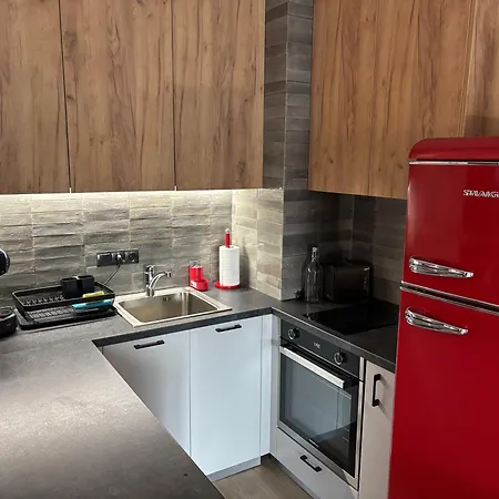 Apartamento Paris A Sunny 2- Bedroom With Parking