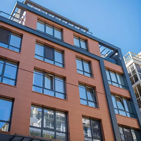 Paris A Sunny 2- Bedroom With Parking Apartment Sofia